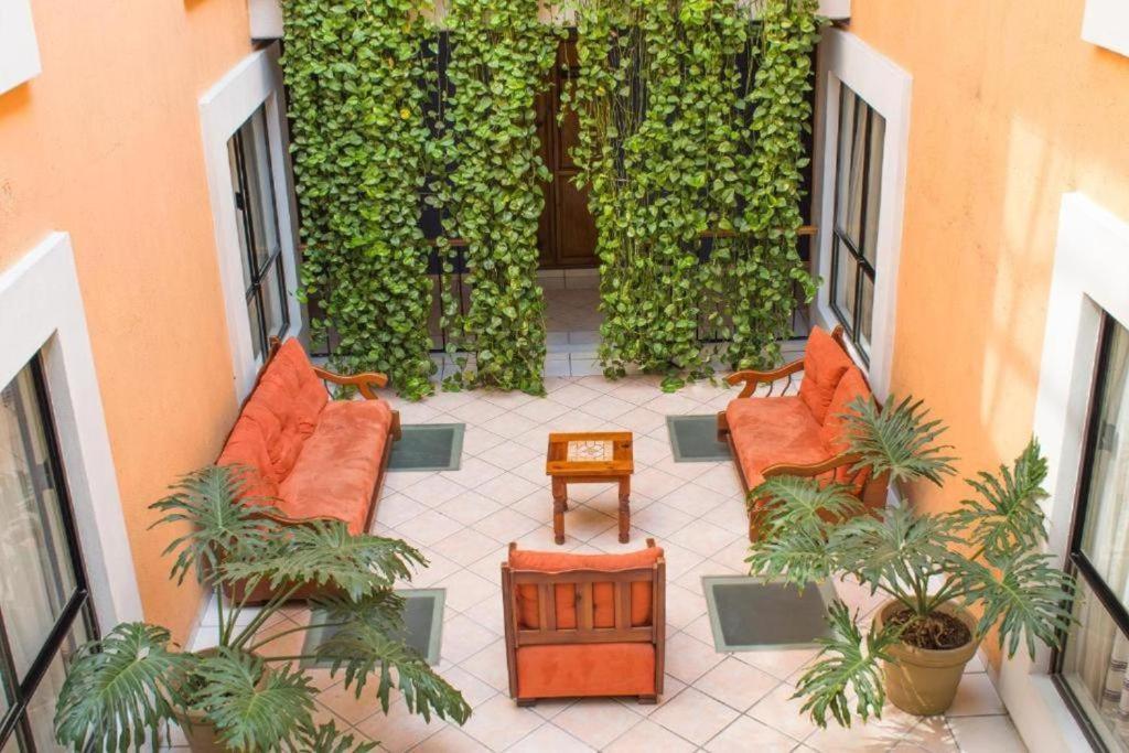 Hotel Oaxaca Dorado Экстерьер фото
