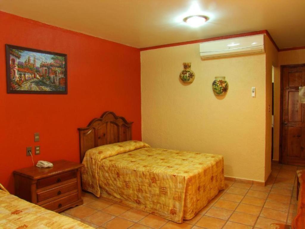 Hotel Oaxaca Dorado Экстерьер фото